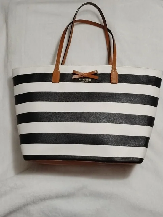 EUC, KATE SPADE Black & White Leather Striped Large Tote! Brown Leather Accents - Picture 1 of 12